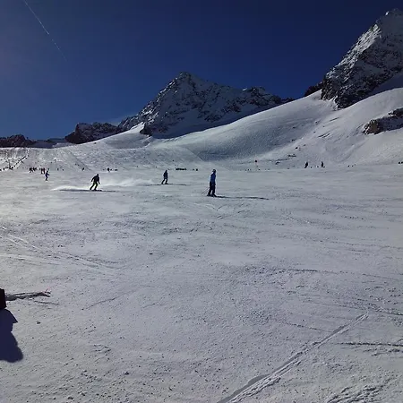 Haus Gabi ノイシュティフト・イム・シュトゥーバイタール